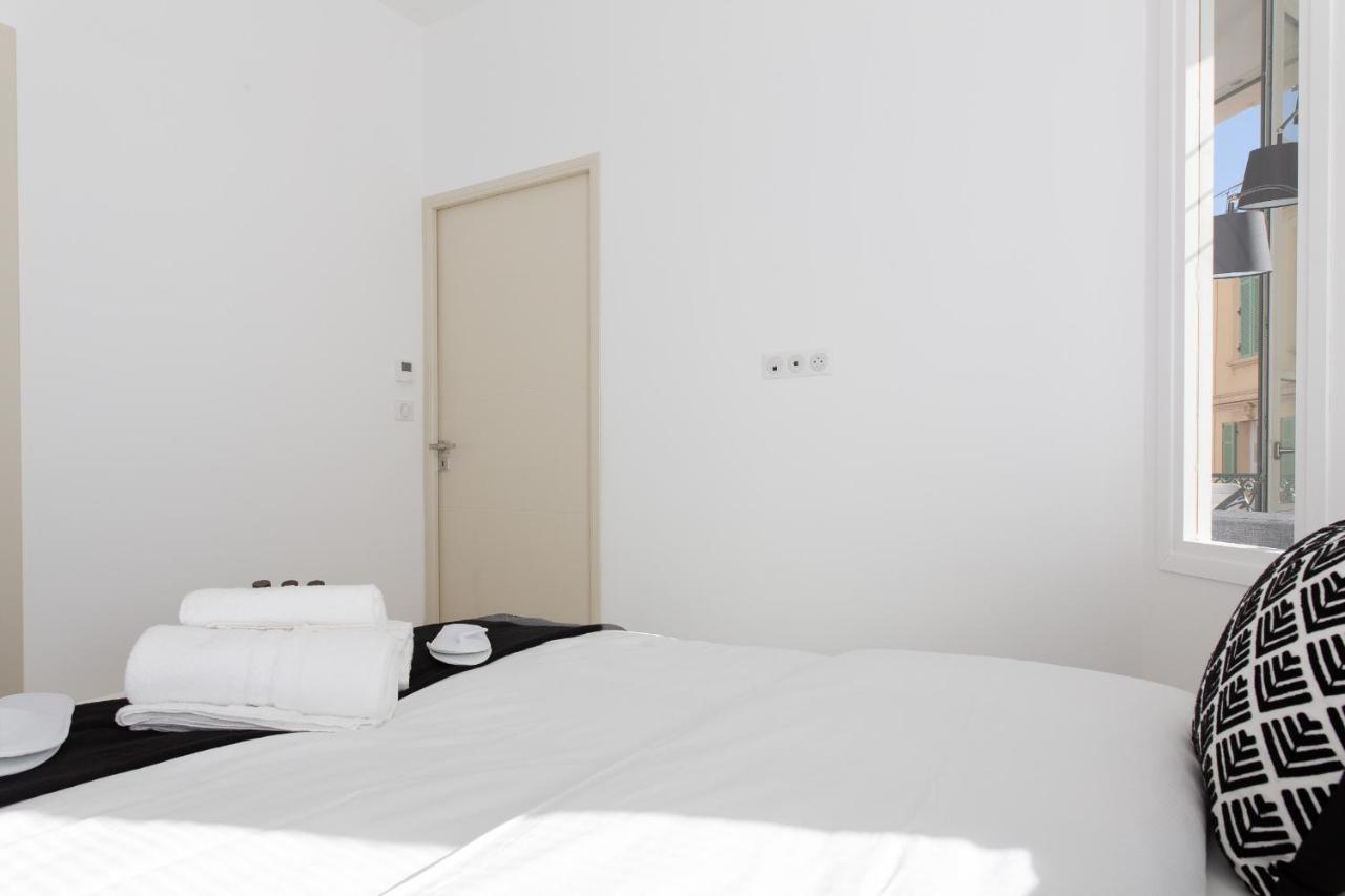 Anzur Yourhosthelper Cannes Ngoại thất bức ảnh
